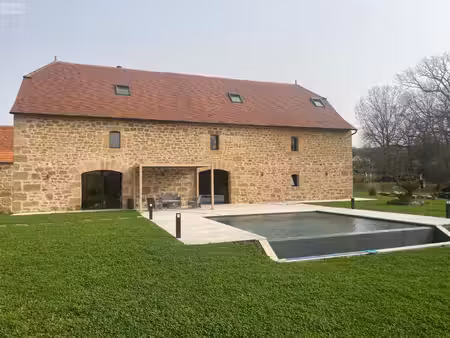 maison de luxe à vendre à lacapelle-marival