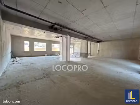 bureau 276 m²