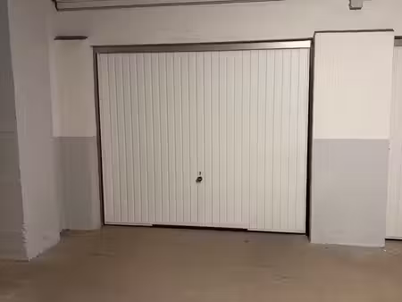 box parking