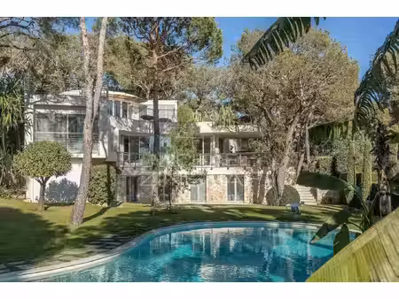 villa de luxe à vendre à saint-jean-cap-ferrat