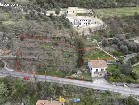 terrain 1294 m² tourrette-levens