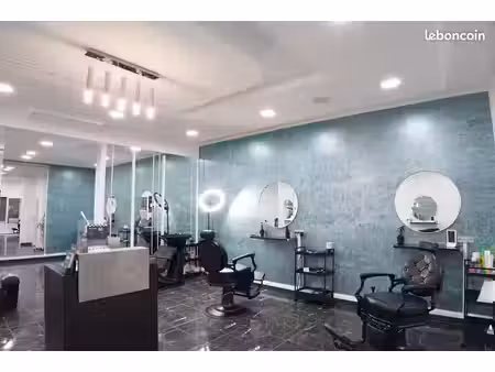 salon de coiffure homme&femme et côté esthétique