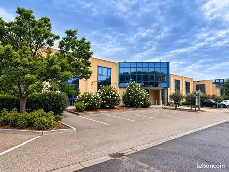 immeuble de bureaux
