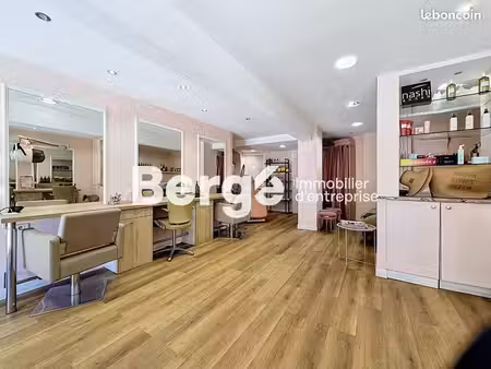local commercial 50 m²