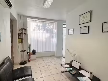 local commercial