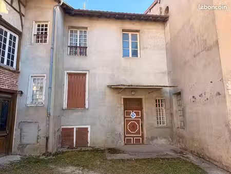 maison 10 pièces 216 m²