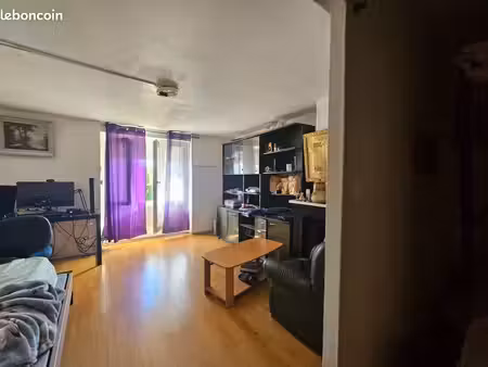 immeuble 8 pièces 200 m²