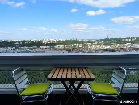rare : t3 de 75 m² avec vue exceptionnelle non meublé