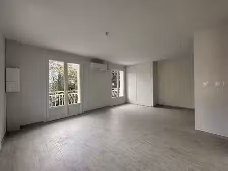 location appartement 1 pièce 39 m² à pibrac (31820)