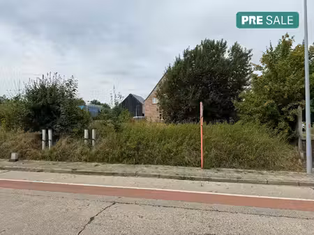 unieke kans voor wie wil bouwen op een gunstige locatie!
