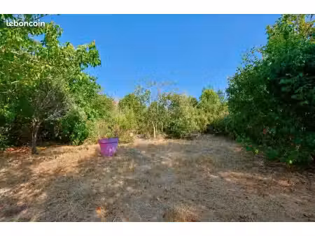 terrain 183 m² sollies pont
