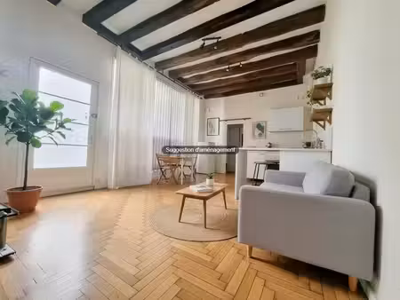 exclusivite - a vendre 37000 tours centre - place plumereau - - 32m2 - studio / local