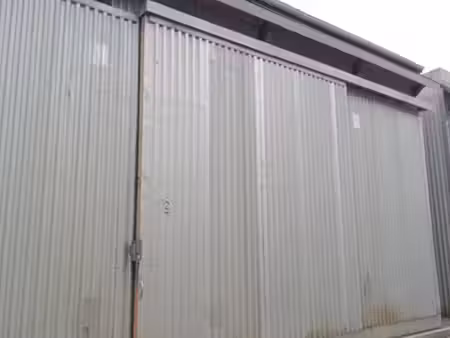 local artisanal 100m2