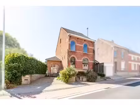 maison de caractère avec 3 chambres et grand jardin à lede