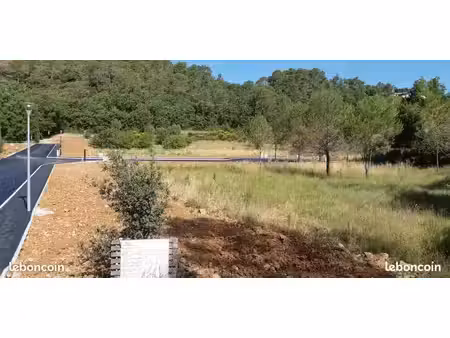 terrain 2 065 m² meounes les montrieux