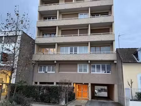 appartement 3 pièces 49 m²