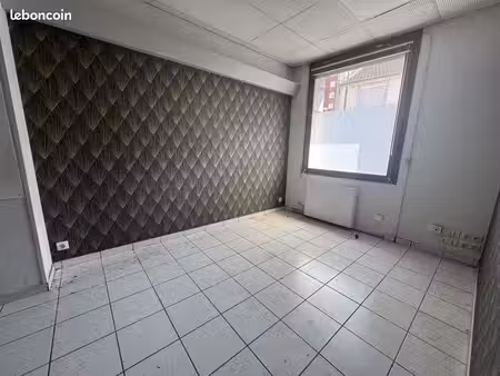 local 400 m² montluçon