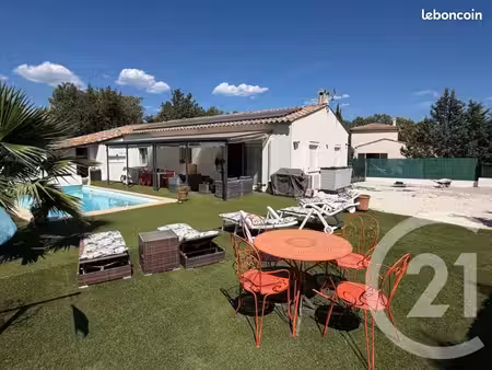 maison 4 pièces 135 m²