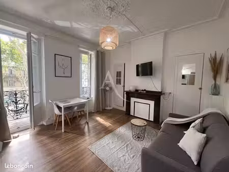 studio 1 pièce 26 m²