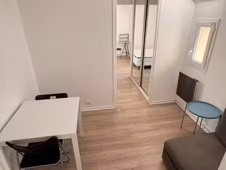 charmant f1bis meublé de 27m2 - hyper-centre (rue de france)