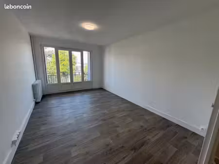 appartement refait à neuf avec balcon – box & cave – gare enghien à 250 m