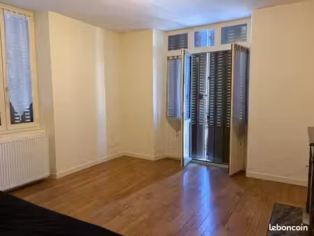 appartement 2 pièces 55 m²