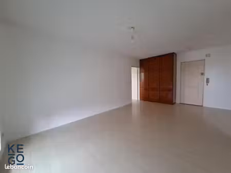 appartement 2 pièces 52 m²
