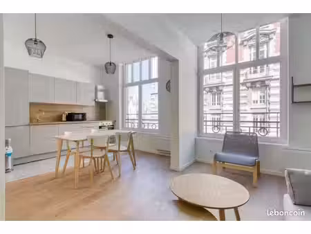 appartement 4 pièces 77 m²