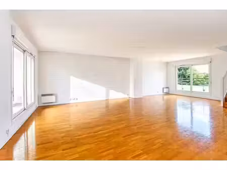 appartement de luxe à vendre dans le quartier desgranges-fontenay