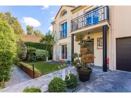maison de ville à vendre dans le quartier centre-la prairie