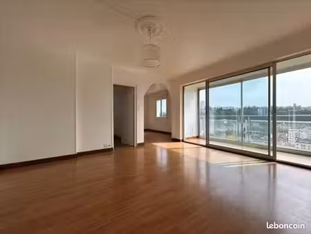 appartement 3 pièces 74 m²