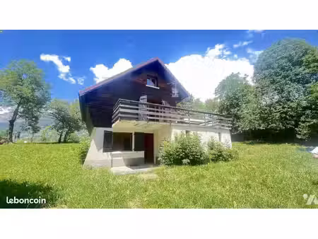 chalet 5 pièces 83 m²
