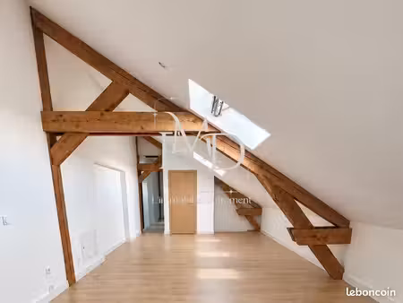 appartement 3 pièces 80 m²
