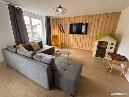 appartement proche centre ville et lac