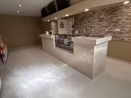 restaurant pizzeria