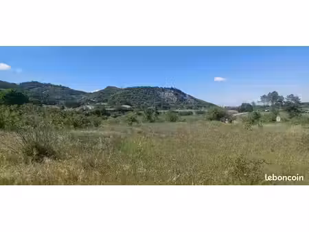 terrain 325 m² cornas