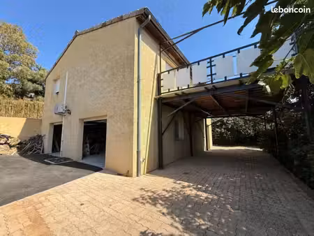 maison 4 pièces 156 m²