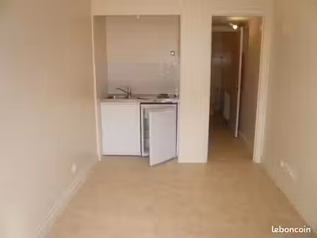 appartement 1 pièce 16 m²