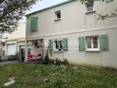 vente maison 5 pièces 89 m² à tonnay-charente (17430)  199 900 €
