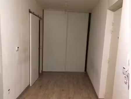a voir de toute urgence appartement récent architecture  élégante et aux normes de constru