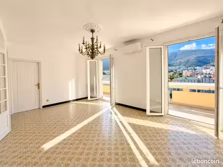 t3 67 m² avec terrasse 15 m²  parking et cave – bastia