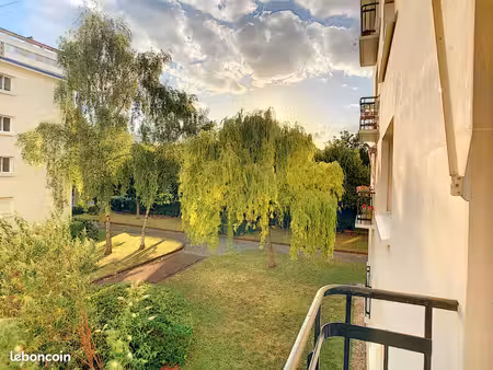 appartement 4 pièces 79 m²