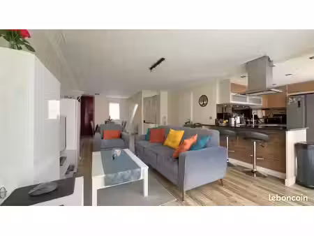 duplex 5 pièces 97 m²