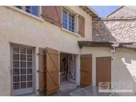 maisonnette de village avec courette