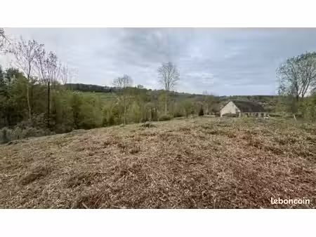 terrain 1 600 m² le mesnil simon