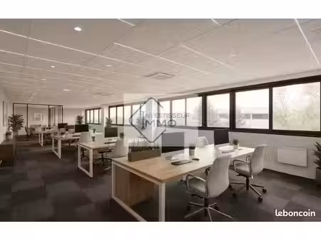 bureau 580 m²