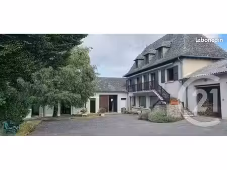maison 7 pièces 155 m²