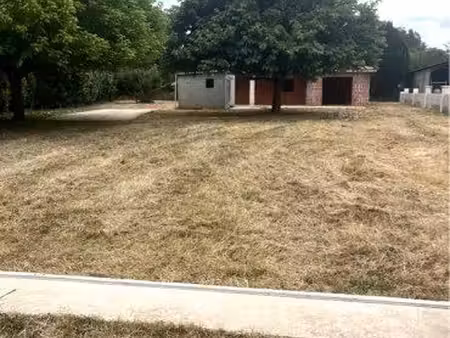 maison en construction sur terrain de 2400 m2