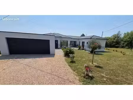 vend villa contemporaine
