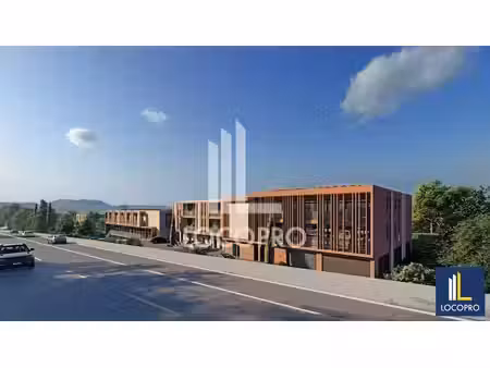 vente bureaux roquebrune-sur-argens 83520 74m² à 1365m²